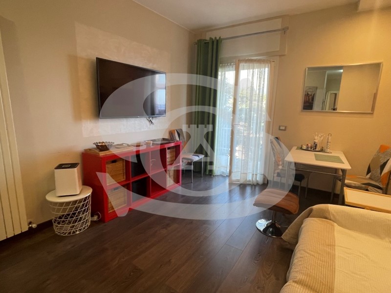 Trilocale in Vendita a Sanremo, 260'000€, 93 m²