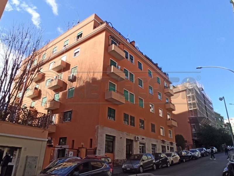 Appartamento in Vendita a Roma, 395'000€, 120 m²