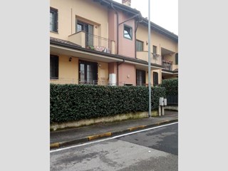 Bilocale in Vendita a Bellinzago Lombardo, zona Centrale, 110'000€, 60 m²