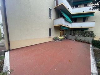 Quadrilocale in Vendita a Falconara Marittima, zona Stadio, 115'000€, 108 m², con Box