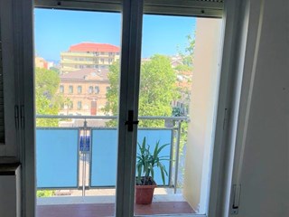 Appartamento in Vendita a Falconara Marittima, zona Centrale , 160'000€, 170 m²