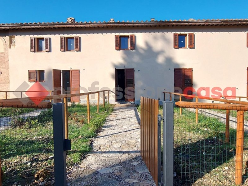 Trilocale in Vendita a Siena, 180'000€, 92 m²