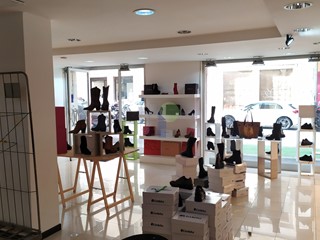 Immobile commerciale in Affitto a Livorno, zona Centro, 1'200€, 80 m²