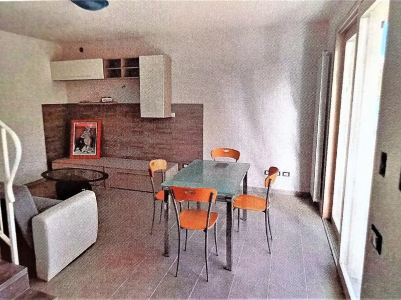 Casa Indipendente in Vendita a Pontedera, zona Gello, 168'000€, 75 m²