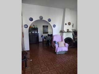 Casa Indipendente in Vendita a Massa, zona Marina di Massa, 550'000€, 140 m², arredato