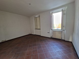 Ufficio in Affitto a Lucca, zona Lunata, 590€, 60 m²
