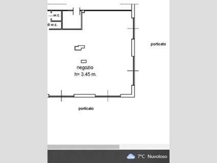 Immobile commerciale in Vendita a Castelnuovo Magra, 200'000€, 240 m²