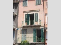 Casa Indipendente in Vendita a Orsogna, zona Centro, 100'000€, 180 m²