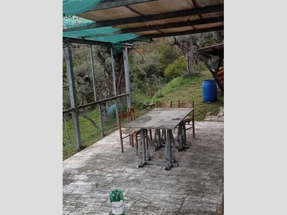 Terreno edificabile in Vendita a Fosdinovo, zona Caniparola, 99'000€, 2000 m²