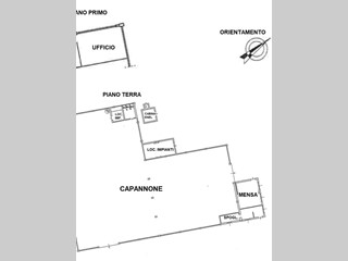Capannone in Vendita a Poggibonsi, 490'000€, 1200 m²