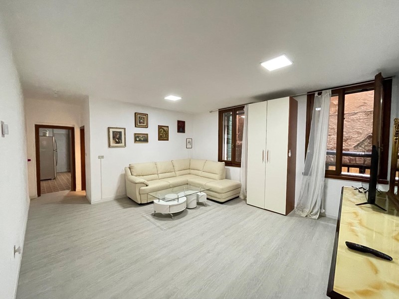 Appartamento in Affitto a Venezia, 3'900€, 150 m², arredato