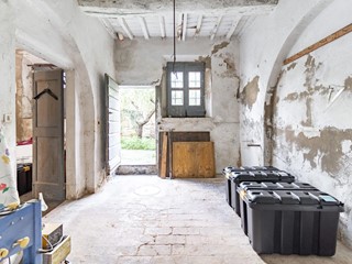 Trilocale in Vendita a Empoli, zona Pozzale, 60'000€, 48 m²