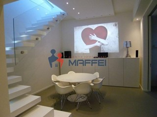 Quadrilocale in Vendita a Forte dei Marmi, 1'500'000€, 100 m², arredato