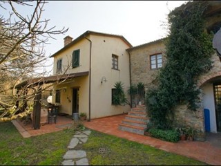 Casa Indipendente in Vendita a Ameglia, zona Cafaggio, 880'000&euro;, 332 m², con Box