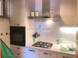 Appartamento in Vendita a Massa, 350'000€, 90 m², arredato