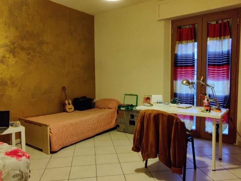 Quadrilocale in Vendita a Pisa, 258'000€, 110 m², con Box