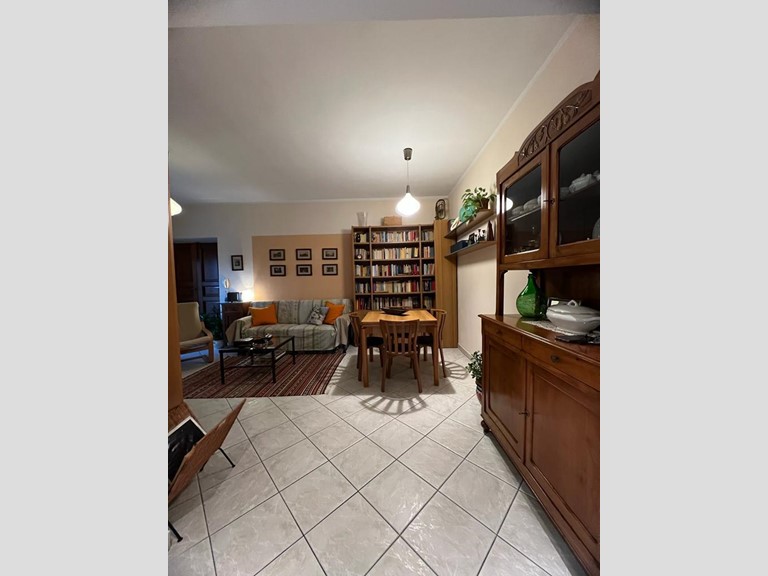 Casa Semi Indipendente in Vendita a Aulla, 165'000€, 150 m²