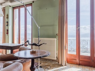 Villa in Vendita a La Spezia, 1'300'000&euro;, 472 m², arredato, con Box