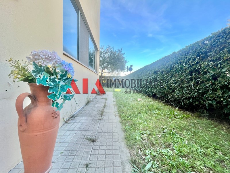 Appartamento in Vendita a Pontedera, 240'000€, 190 m², con Box