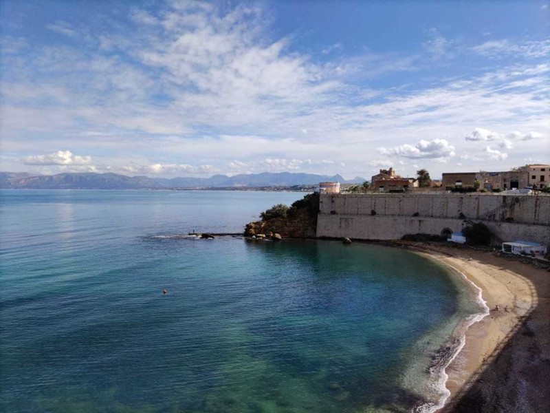 Attività commerciale in Vendita a Castellammare del Golfo, 405 m²