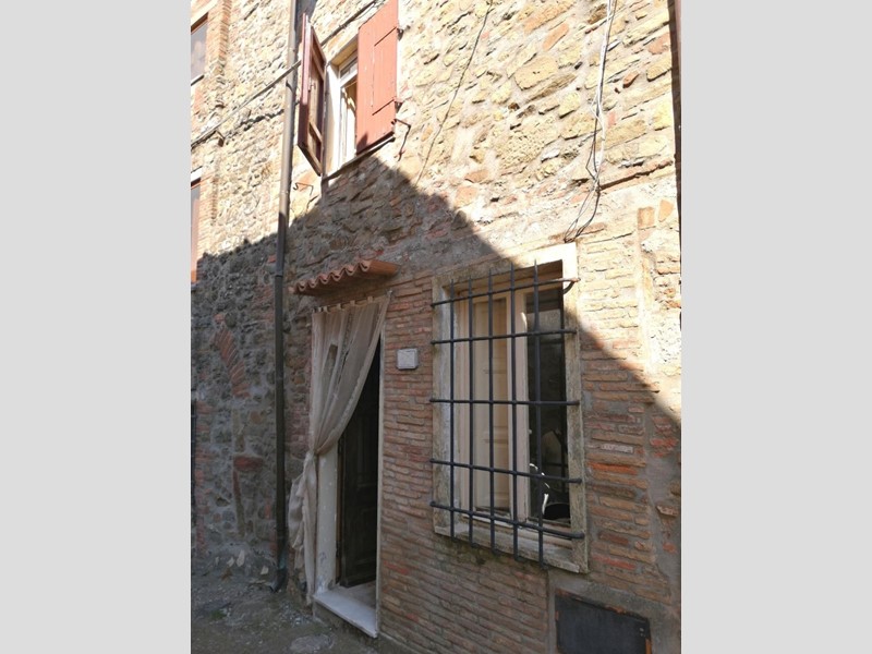 Villa in Vendita a Massarosa, 85'000€, 80 m²