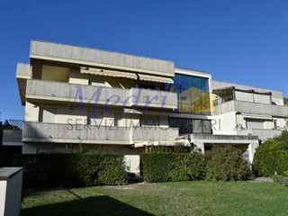 Attico in Vendita a Cesena, zona Oltresavio, 440'000€, 190 m², con Box