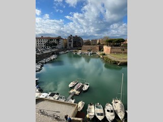 Bilocale in Vendita a Livorno, 110'000&euro;, 50 m², arredato