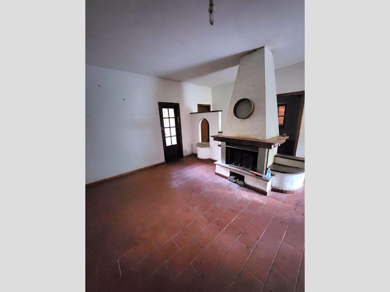 Casa Indipendente in Vendita a Calci, 320'000€, 100 m²