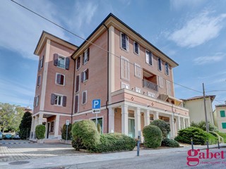 Ufficio in Vendita a Formigine, 418'000€, 260 m²