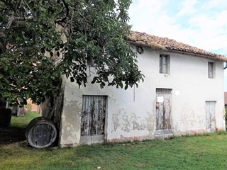Casa Indipendente in Vendita a Ostra, 95'000€, 130 m², con Box