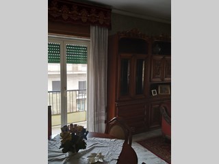 Trilocale in Vendita a Cosenza, zona Panebianco, 69'000€, 100 m²