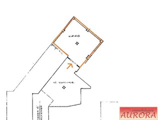 Box in Vendita a Poggibonsi, 40'000€, 52 m²