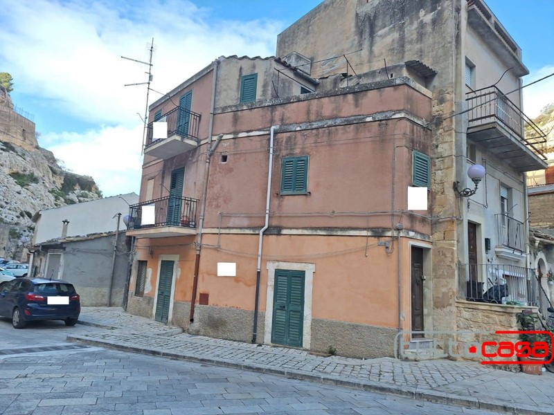 Casa Indipendente in Vendita a Scicli, 