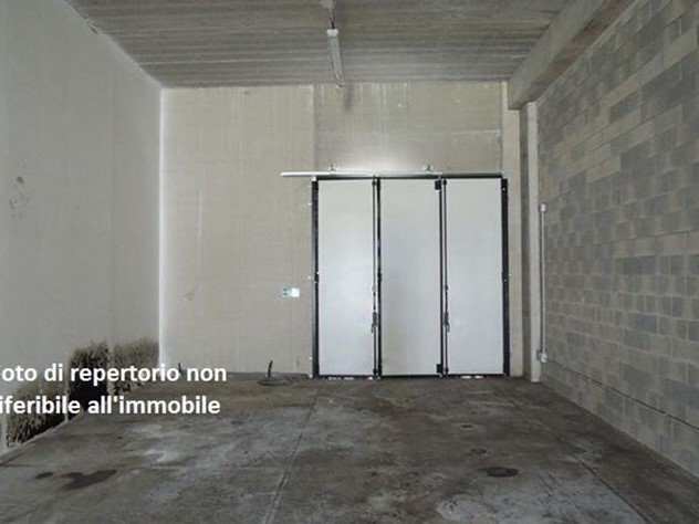 Laboratorio in Affitto a Cascina, zona Navacchio, 230€, 30 m²