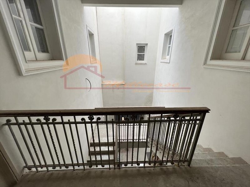 Appartamento in Vendita a Siracusa, zona Adda -Gelone - Borgata, 680'000&euro;, 800 m²