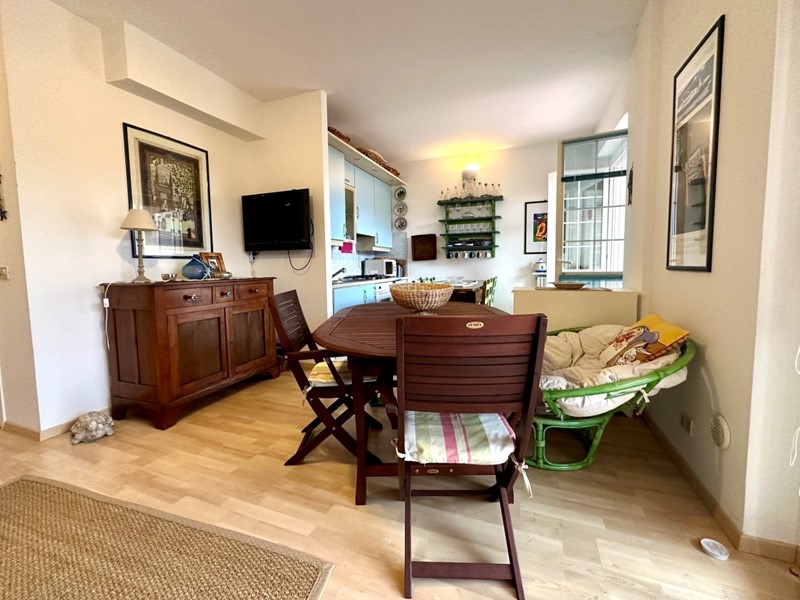 Bilocale in Vendita a Diano Arentino, zona Evigno, 129'000€, 50 m²