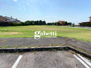 Terreno edificabile in Vendita a Candiana, 49'000€, 700 m²