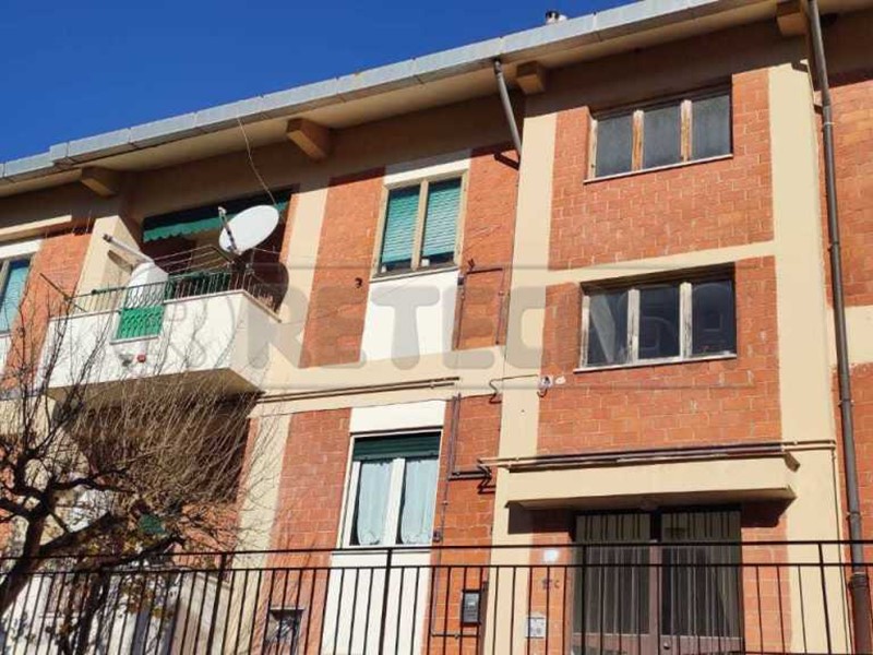 Appartamento in Vendita a San Pietro Infine, 63'000€, 115 m², arredato