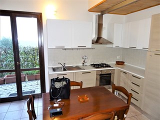 Casa Indipendente in Vendita a Terre Roveresche, zona San Giorgio di Pesaro, 99'000&euro;, 65 m², arredato