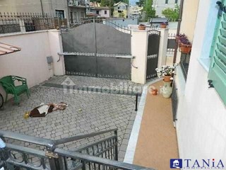 Casa Semi Indipendente in Vendita a Carrara, 385'000€, 150 m²