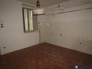 Trilocale in Vendita a Carrara, 98'000€, 60 m²
