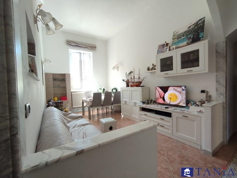 Quadrilocale in Vendita a Carrara, 190'000€, 94 m²