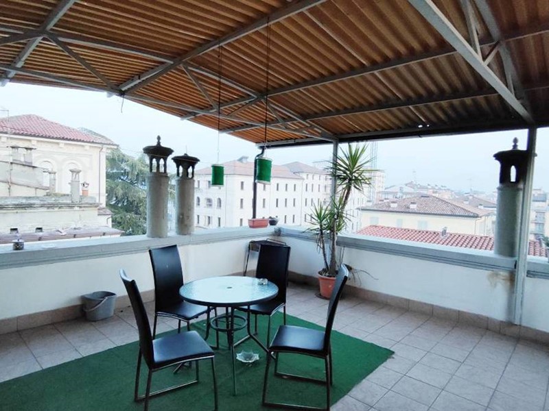 Appartamento in Vendita a Piacenza, 260'000€, 170 m²