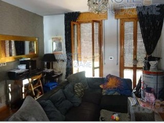 Quadrilocale in Vendita a Rimini, 198'750€, 128 m², con Box