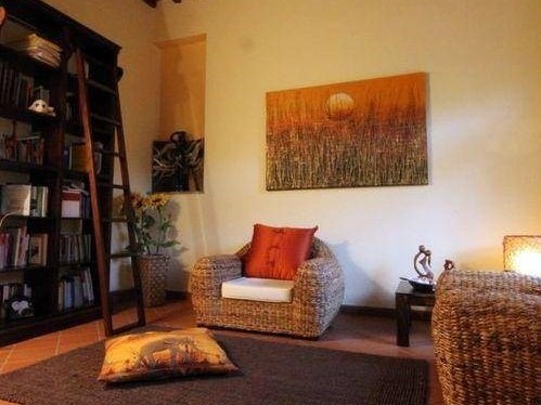 Casa di corte in Vendita a Vinci, 380'000€, 220 m²