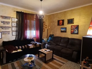 Appartamento in Vendita a Montegiorgio, zona centro, 60'000€, 90 m²