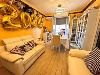 Casa Semi Indipendente in Vendita a Santo Stefano di Magra, 219'000€, 120 m²