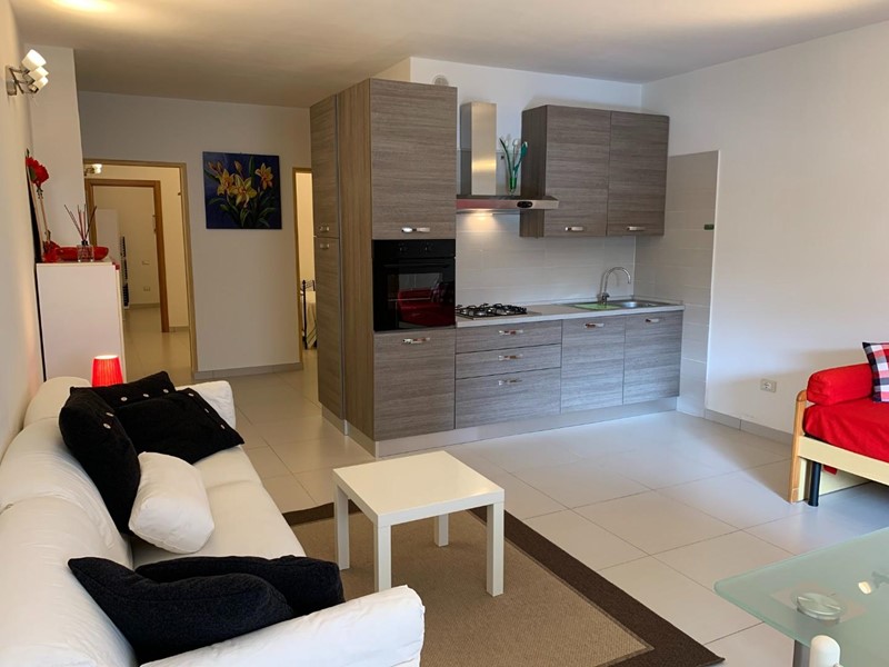 Trilocale in Vendita a San Vincenzo, 175'000€, 83 m², arredato