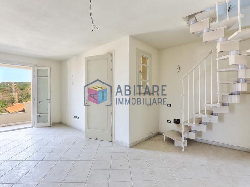 Attico in Vendita a Rosignano Marittimo, zona Rosignano Solvay, 235'000€, 52 m², con Box