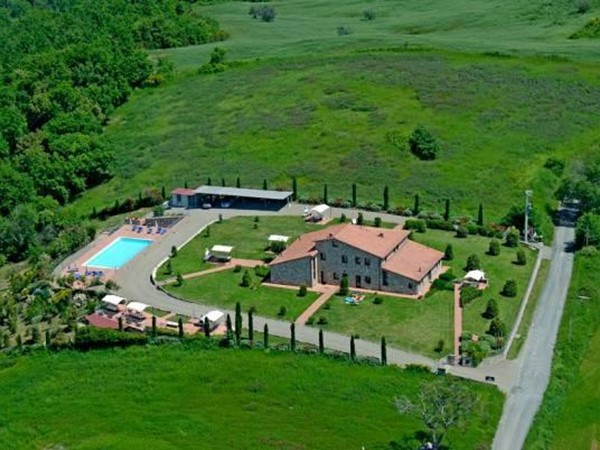Casa di corte in Vendita a Volterra, 1'100'000€, 500 m²